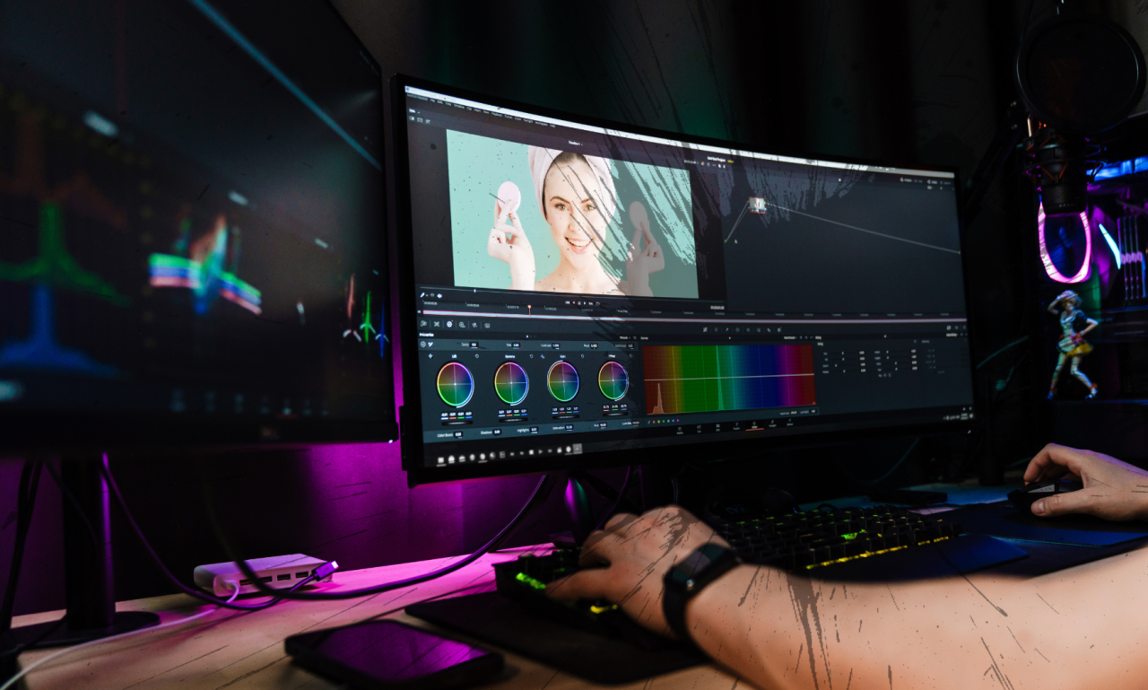 Adobe ou/et Canva ?